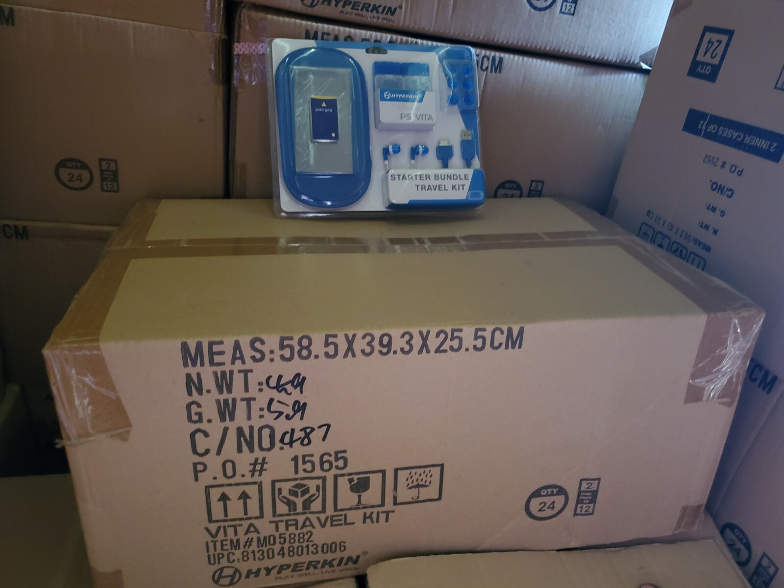 24 Wholesale Lot NEW Factory Sealed Blue Hyperkin Travel kit for Ps Vita     2C