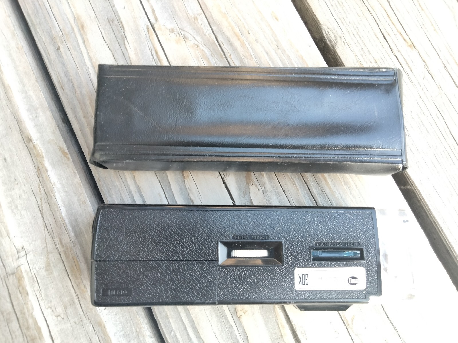 HBJ 30X Iluminated Microscope w/ case ~ SHIPS FREE