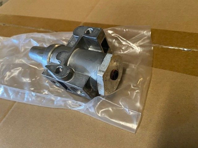 EATON FULLER A4740 FILTER REGULATOR VALVE OEM, FOR FULLER TRANSMISSION