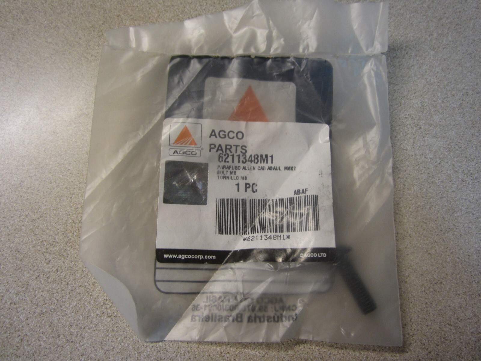 Agco 6211348M1 Screw