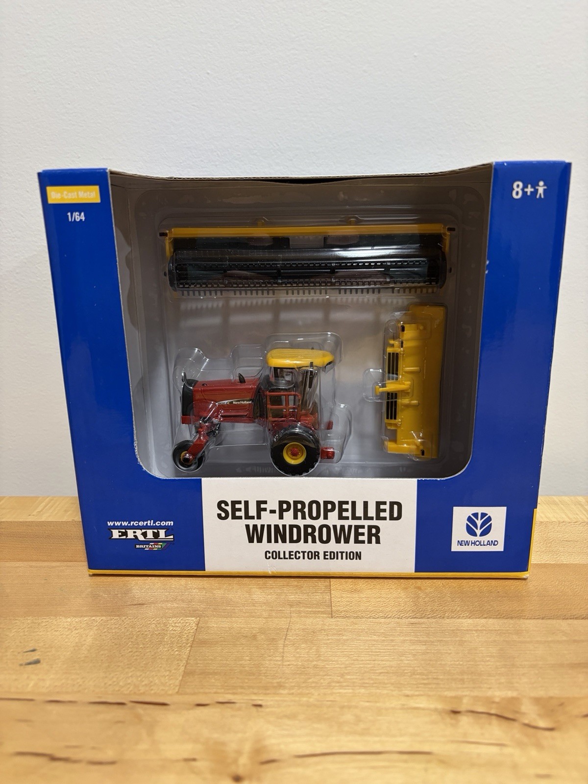 1/64 New Holland HW365 Windrower Collector Edition 13682