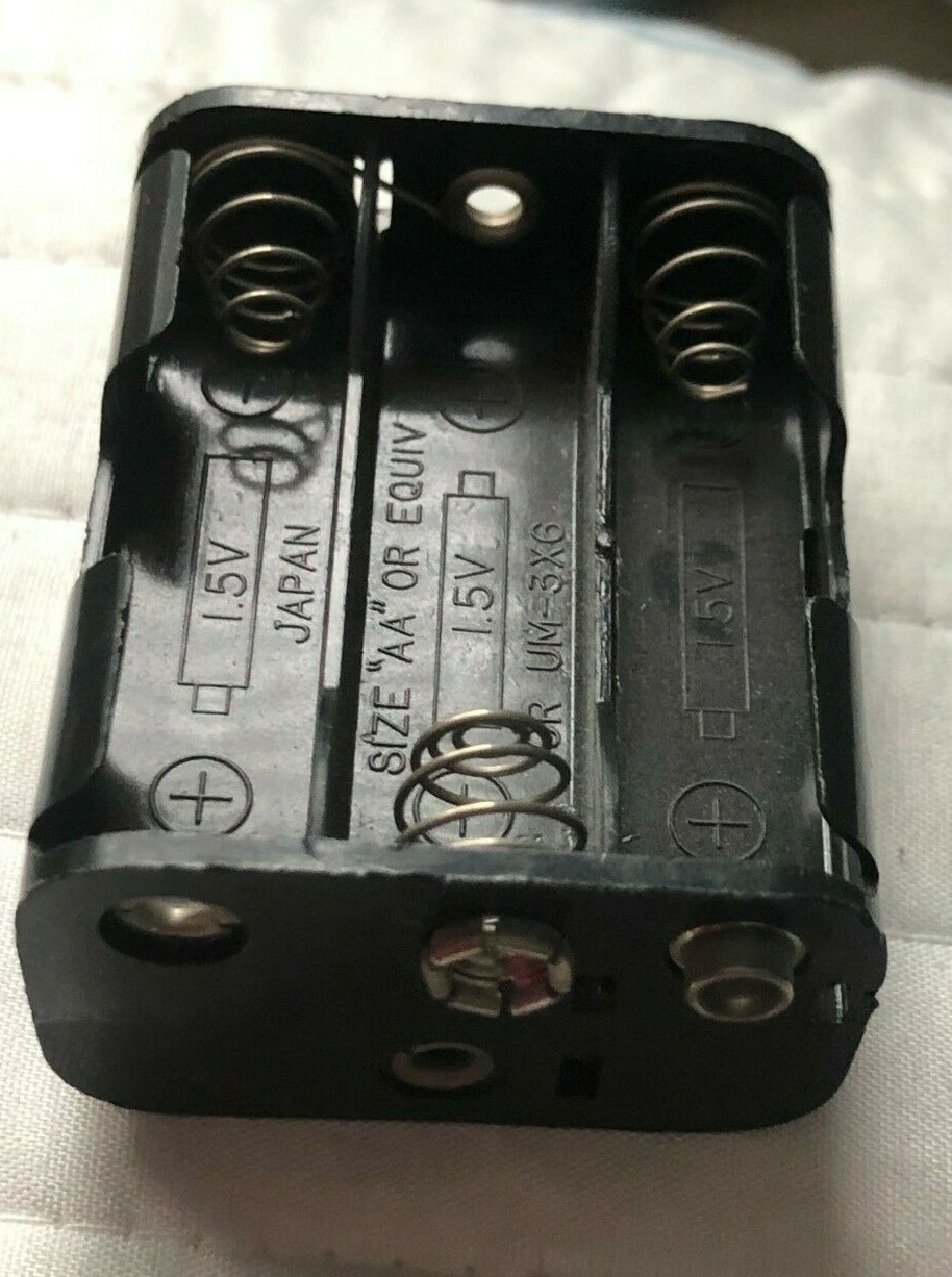 NEW WHITES METAL DETECTOR 9 VOLT BATTERY HOLDER  6 CELL HEAVY DUTY QUICK SHIP