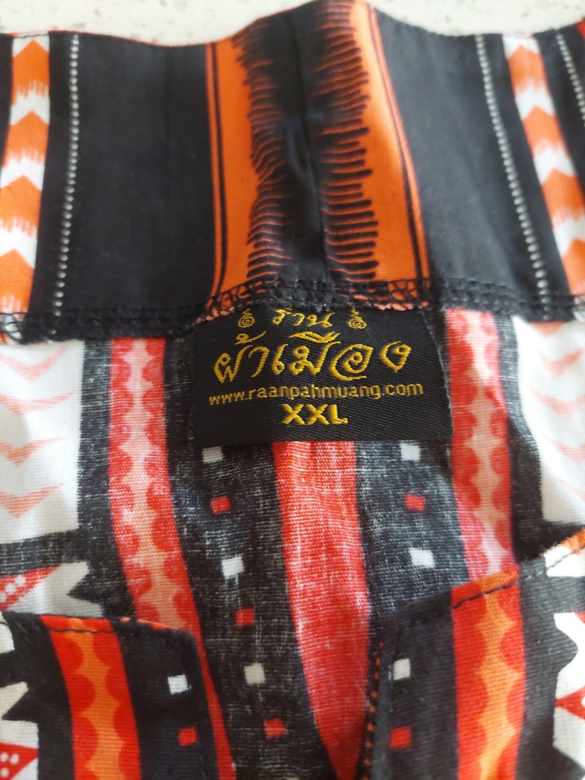 Raan Pah Muang Bra...X-Large,Red/Black.