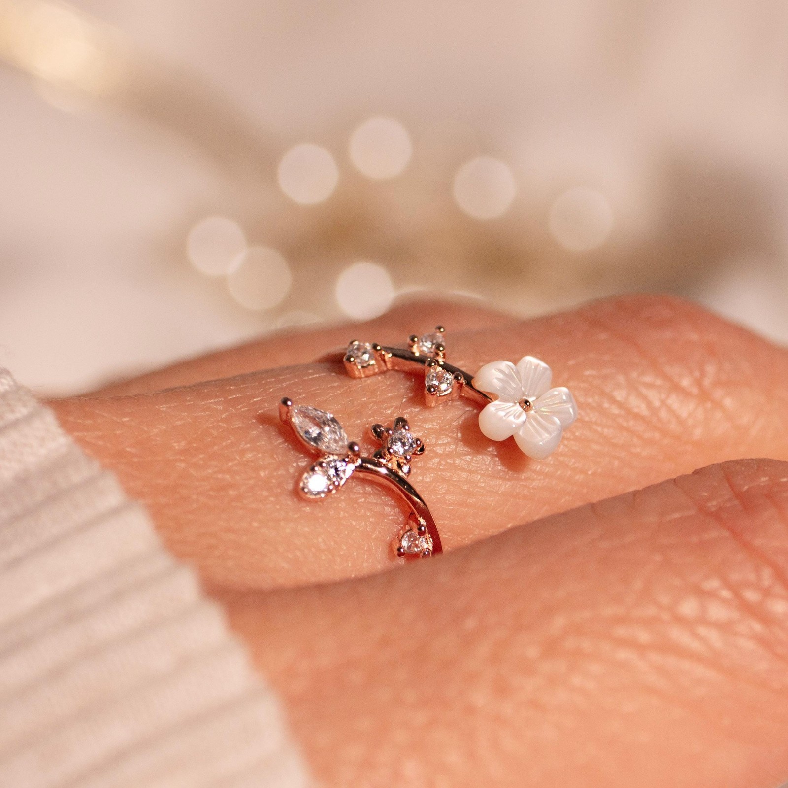 925 Sterling Silver Birth Flower Ring Adjustable Mother of Pearl Sakura