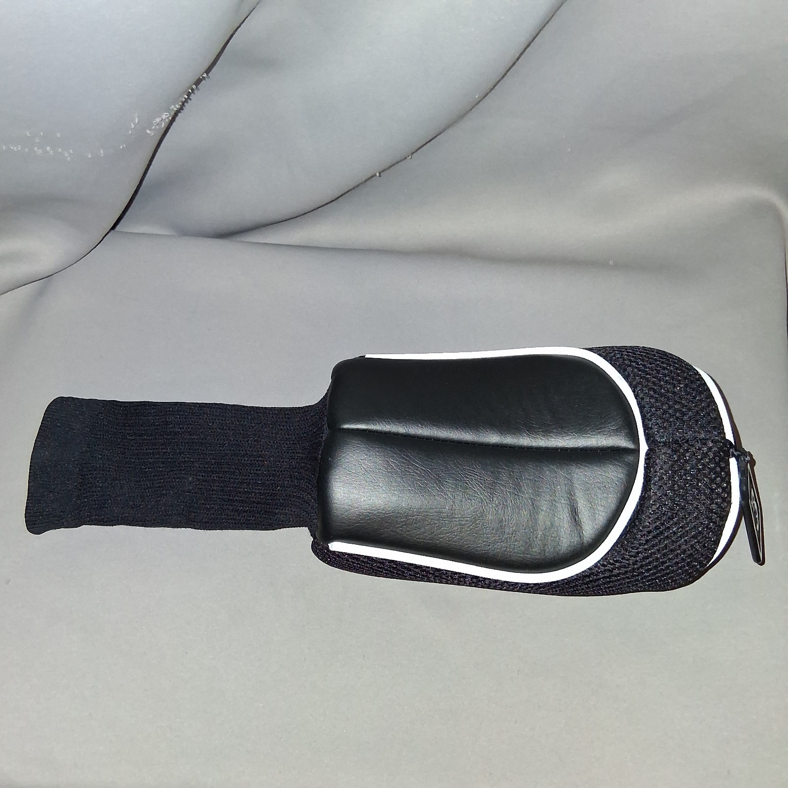 New York Yankees Fairway Wood Head Cover Golf Club Accessory