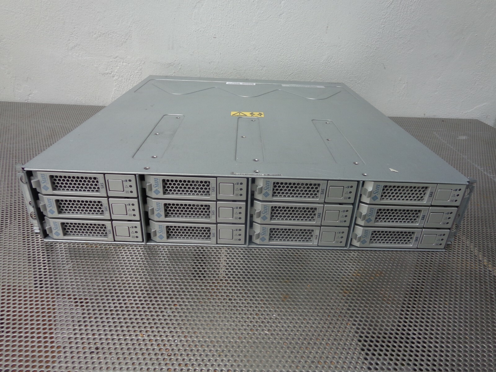 Sun StorageTek 2500 Disk Array 12x HDD Caddy 594-4281-01 P14617-02-G 406066-002