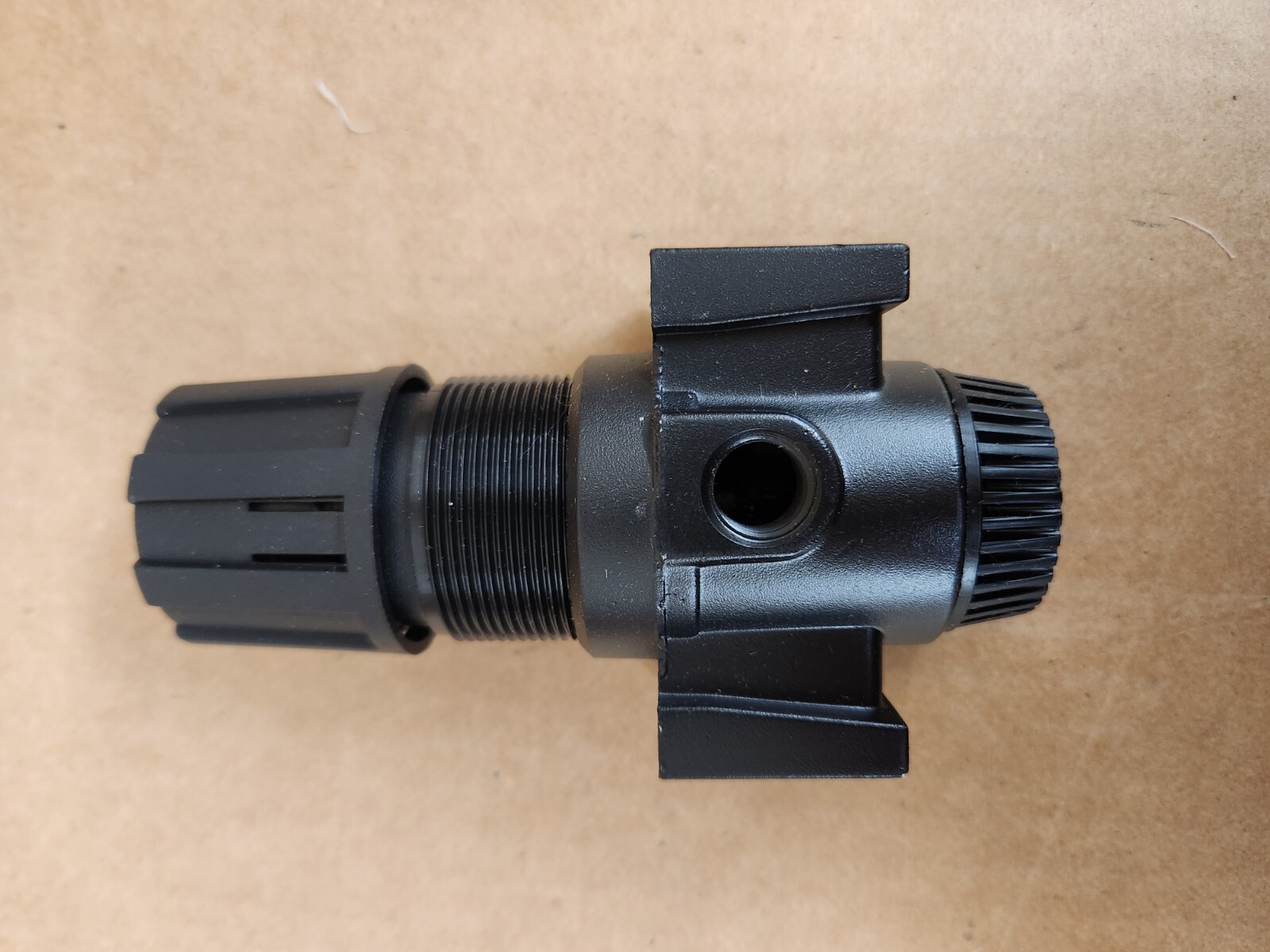 MASTER PNEUMATIC R60-4H REGULATOR 1/2" 0-150PSI