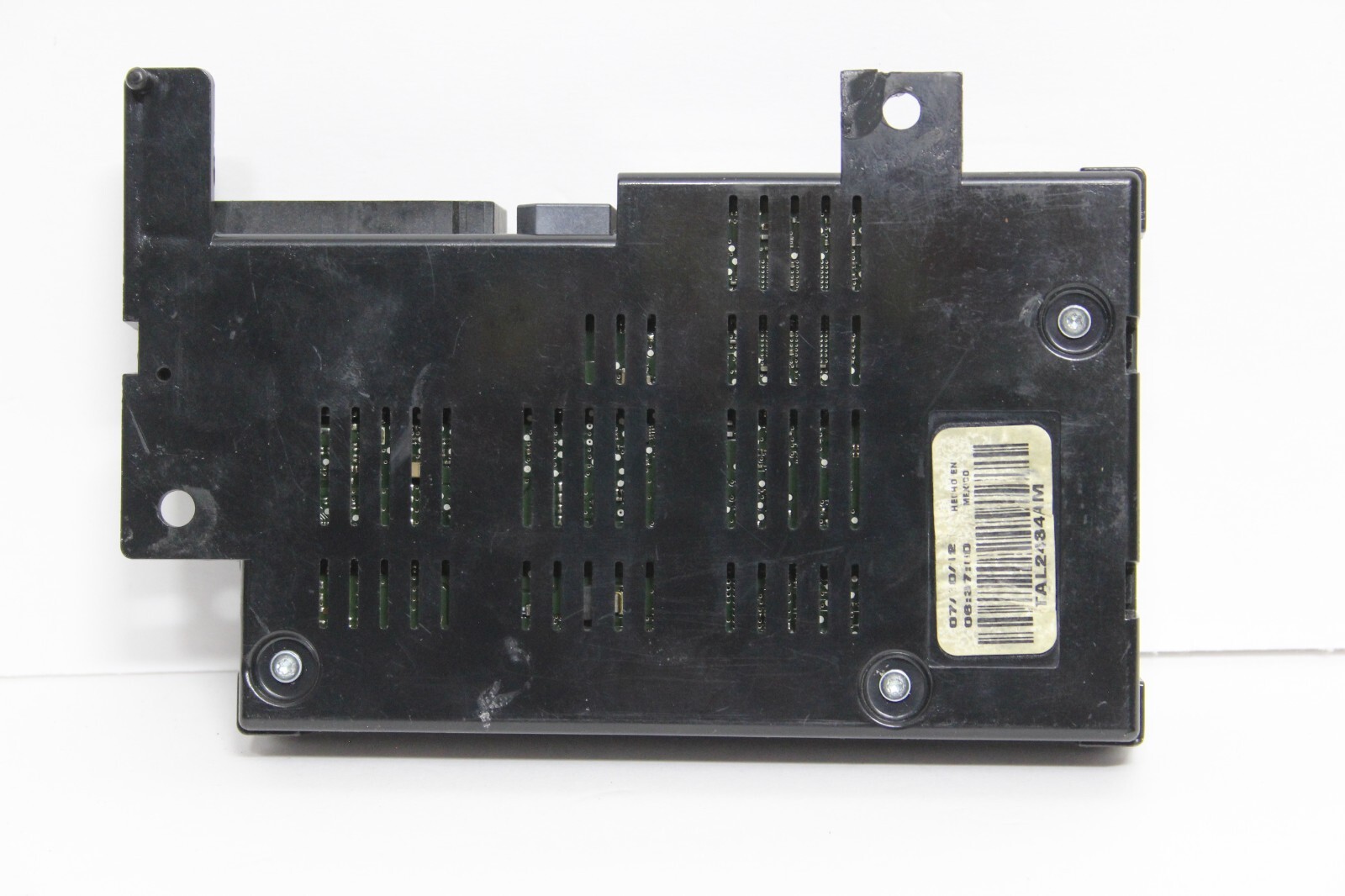 11-14 Chrysler 300 Telematics Bluetooth Module - Firmware Updated
