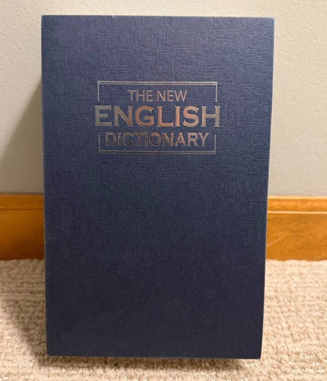 NEW The New English Dictionary Diversion Book Safe w/ Key Lock Metal Blue