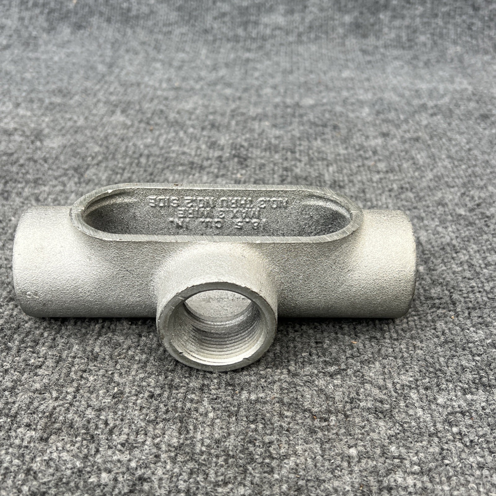 CROUSE HINDS T-47  1-1/4" CONDUIT BODY FORM 7 T RIGID METAL CONDUIT Nw