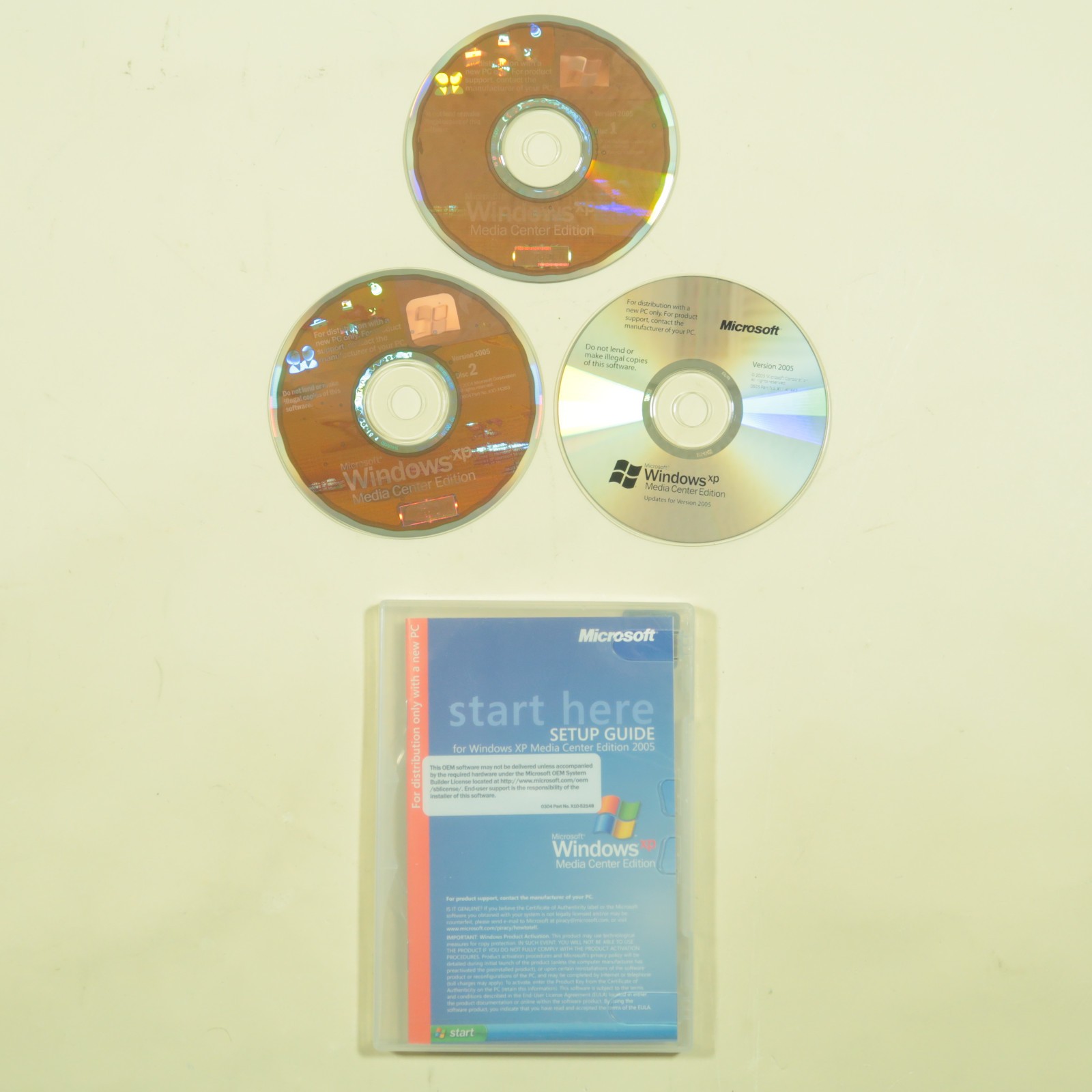 Microsoft Windows XP Media Center Edition 2005 With Key Complete In Box