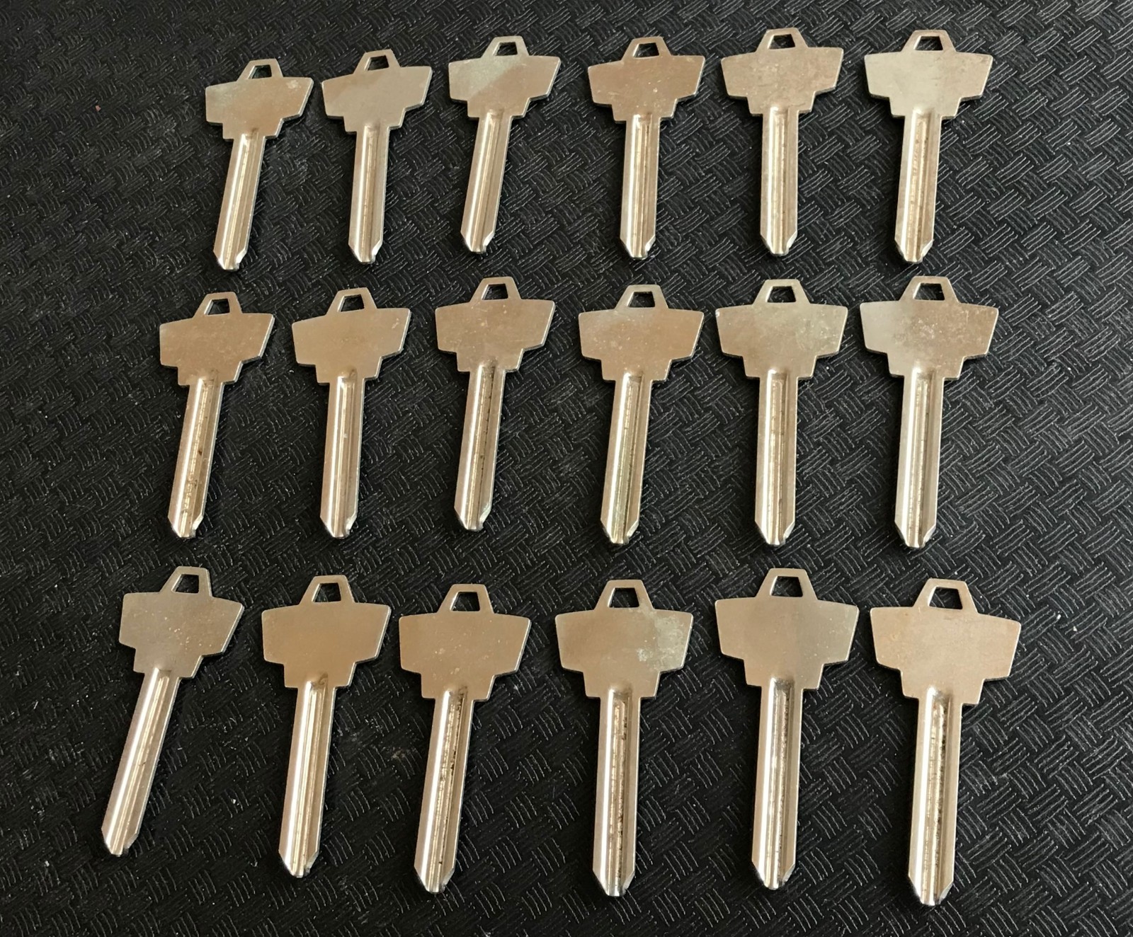 Ilco 1307W Key Blanks for Schlage