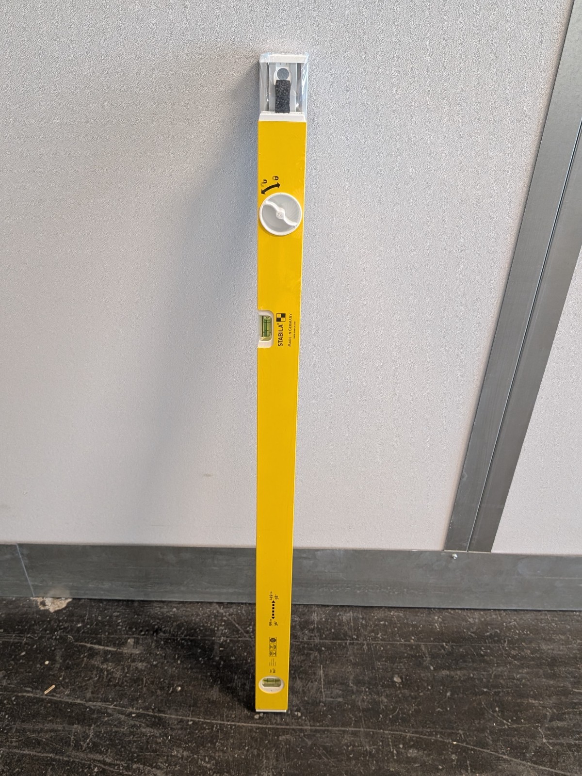 STABILA Type 80T Extendable Level, 36 inch, Cat. Number 29459