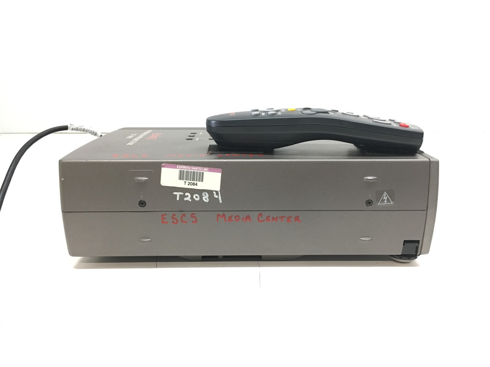 Eiki Notebook Projector LC-NB2 With Remote