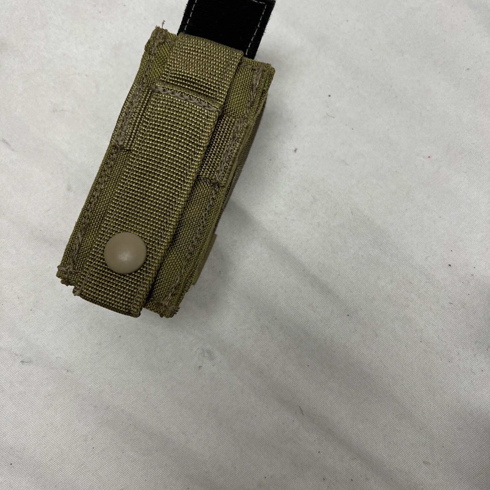 Eagle Industries Molle Khaki 1911 FB Single Pouch w/ Kydex Insert .45
