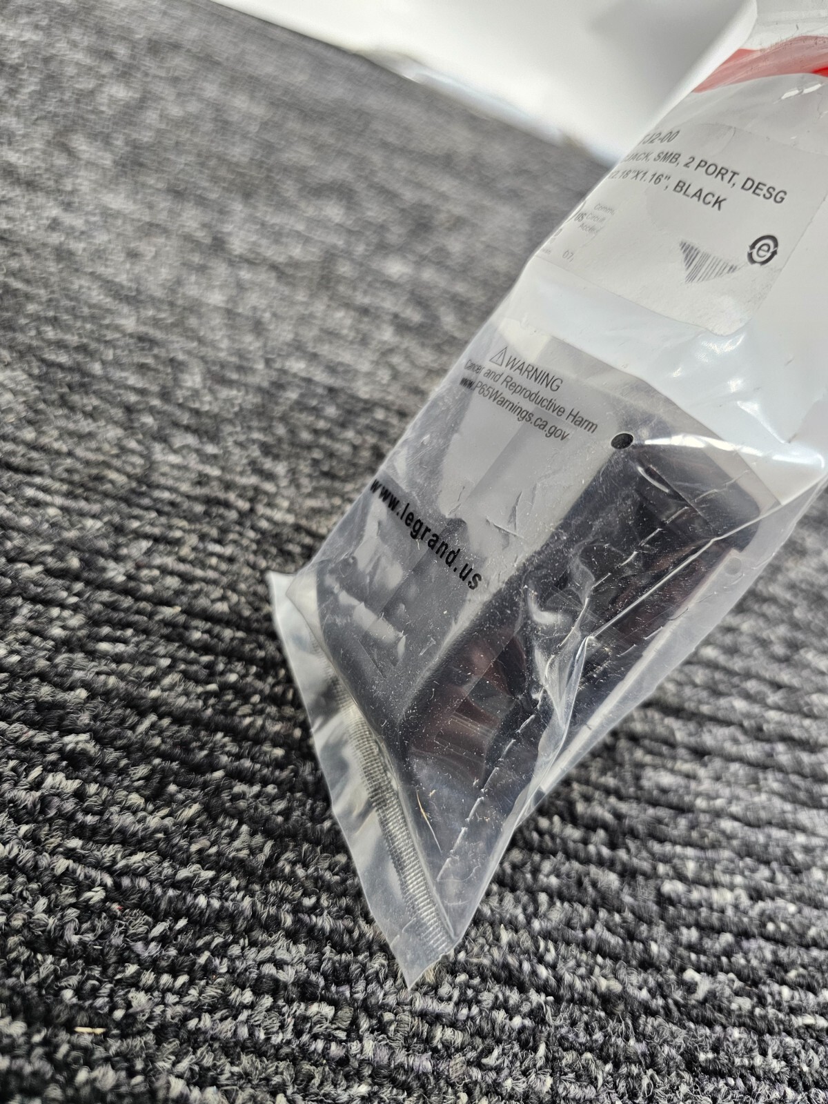 (QTY 7) Legrand 404TJ2-00 Fog White TracJack Surface Mount Housing 2-Port