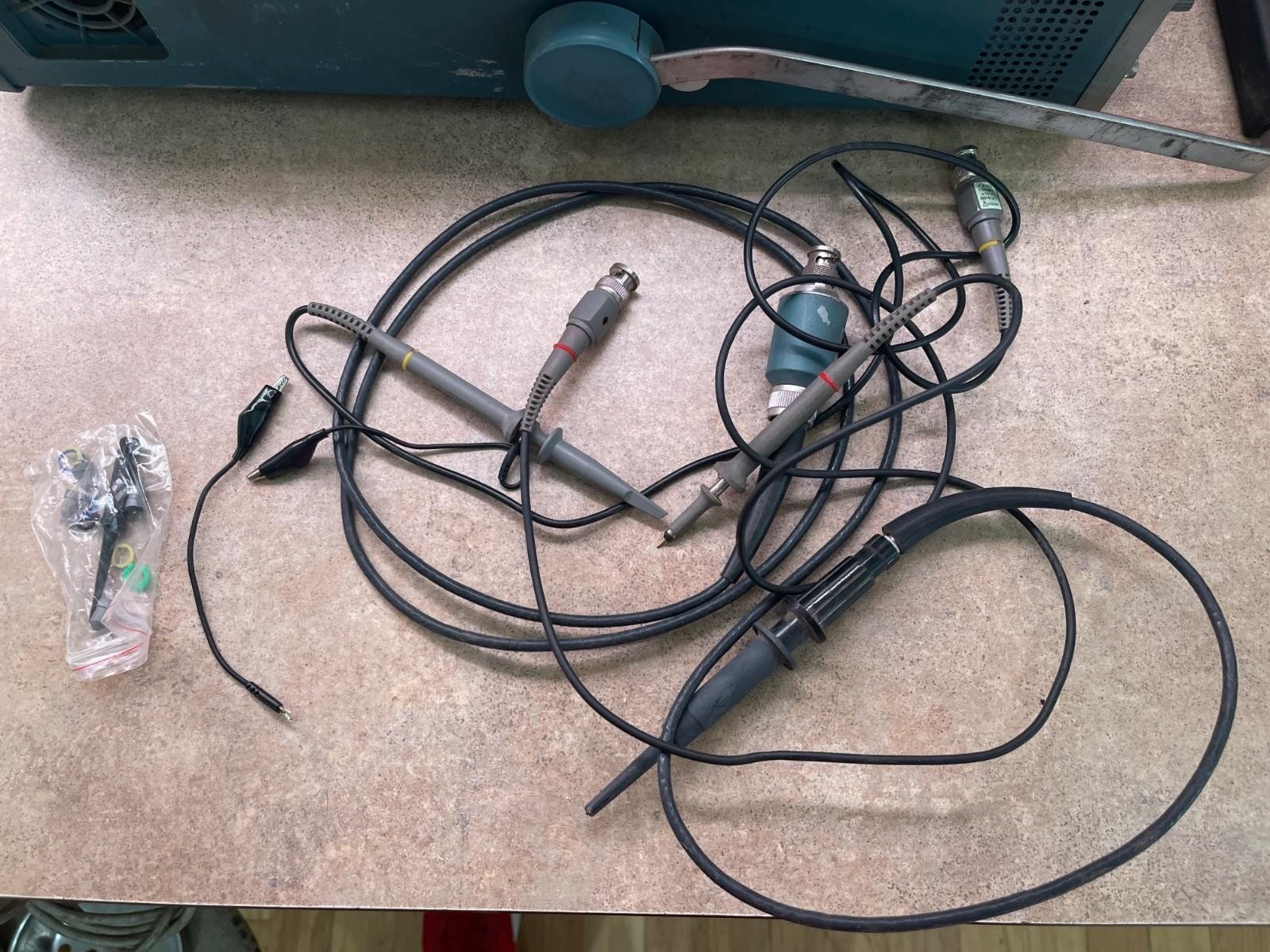 Tektronix 468 Oscilloscope