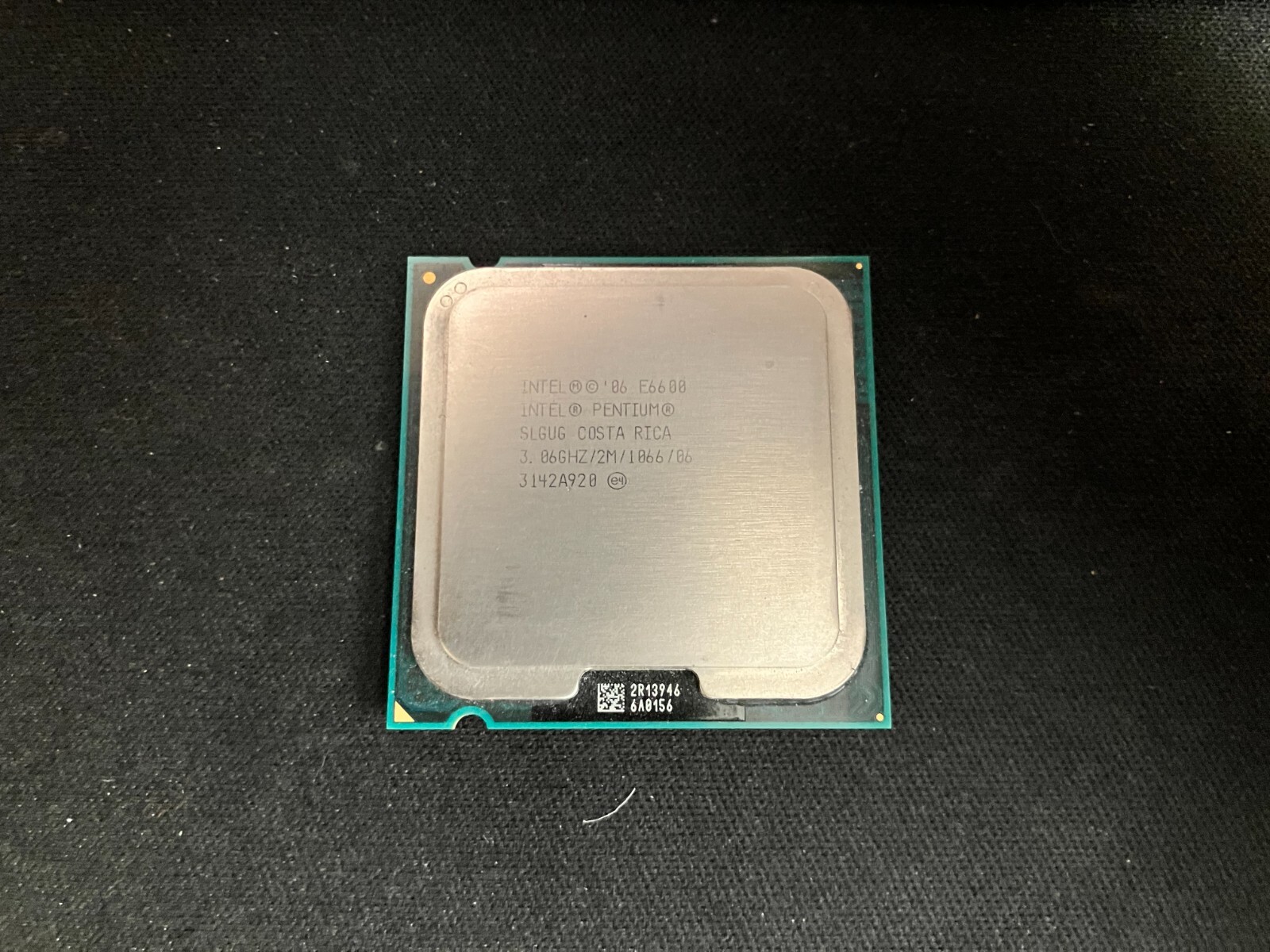Intel Pentium Core 2 Duo  E6600 dual core CPU