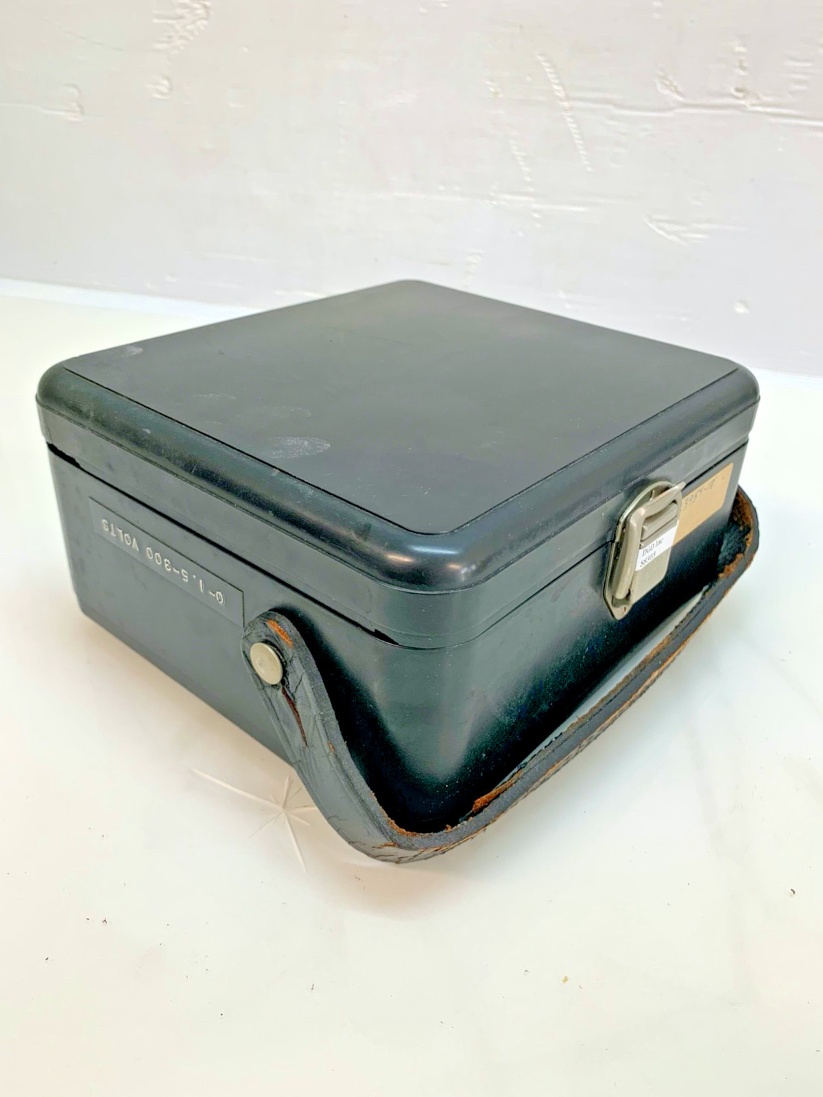Weston D.C. Voltmeter Model 622 S8303