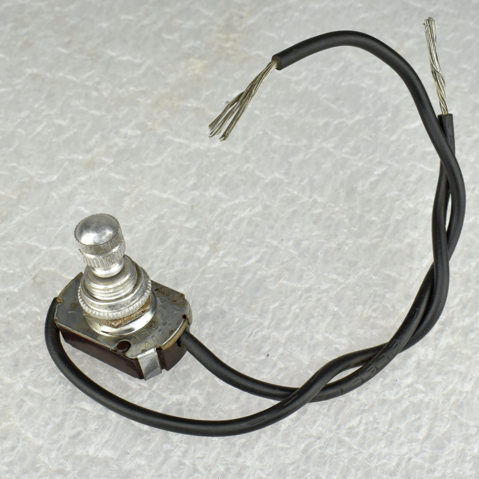 Vintage Eagle USA Single Pole Canopy Rotary Switch Metal Turn Knob 125/250V