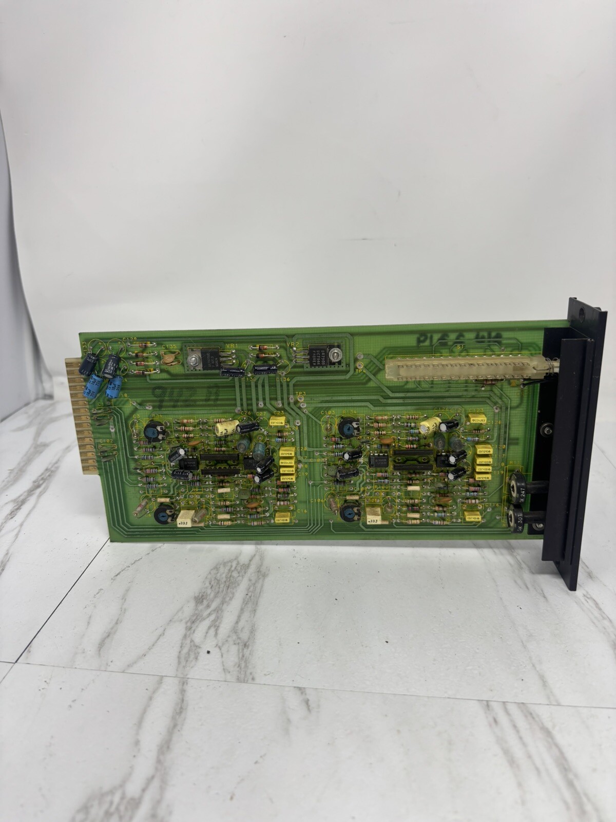 DBX 942A Type II Noise Reduction Gold