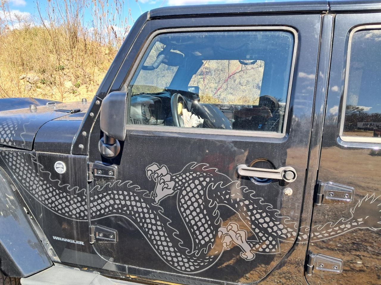 TJ 2014 Glove Box 4861711