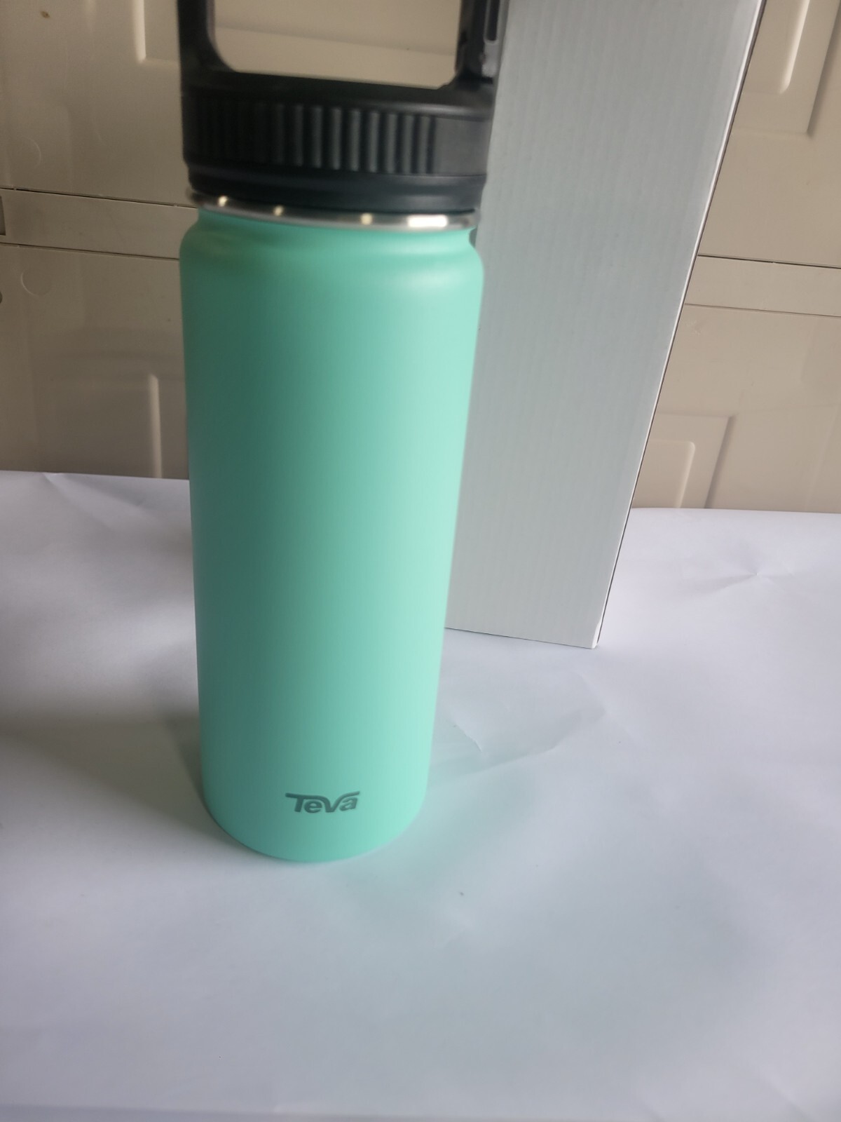 Teva Stainless Steal Water Bottle New in Box
