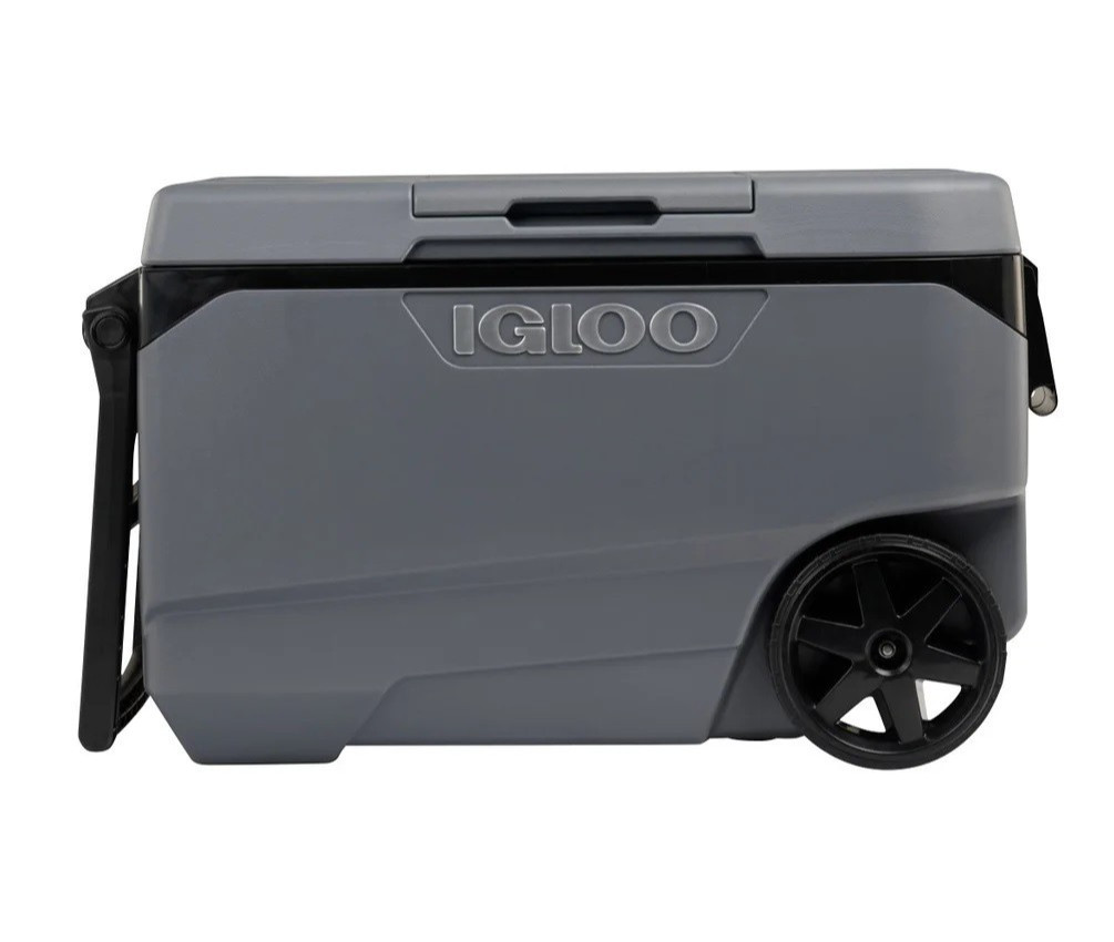 Igloo MaxCold Latitude 90-quart Roller Cooler, 137 Can Capacity, Free Shipping.