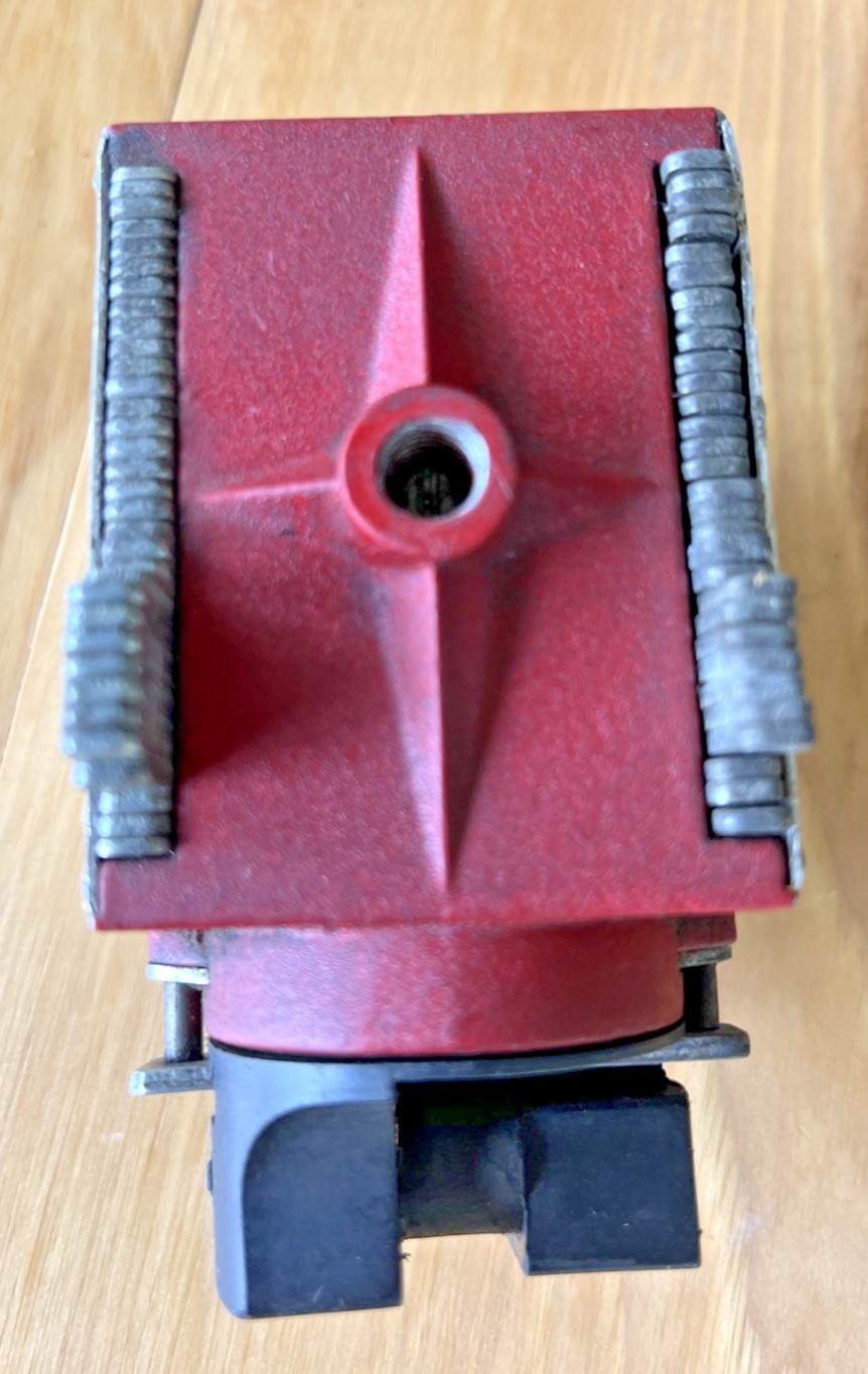 NOGA Magnetic Tool Holder / Stand