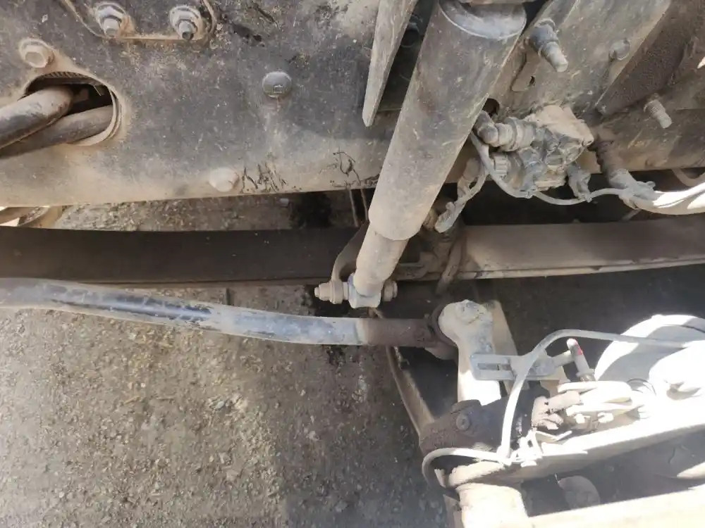 (Used) 2014 Mack CXU613, FRONT LEAF SPRINGS Front Leaf & Springs  P-43075