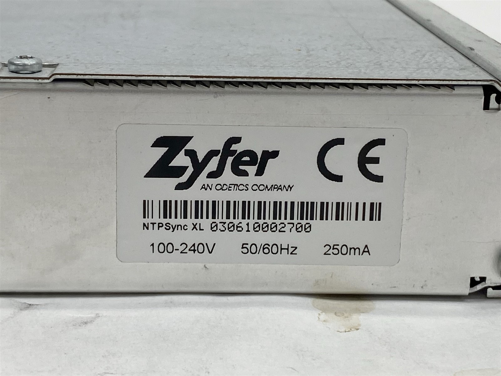 FEI Zyfer NTPSync XL GPS Disciplined NTP Network Time Server 030610002700