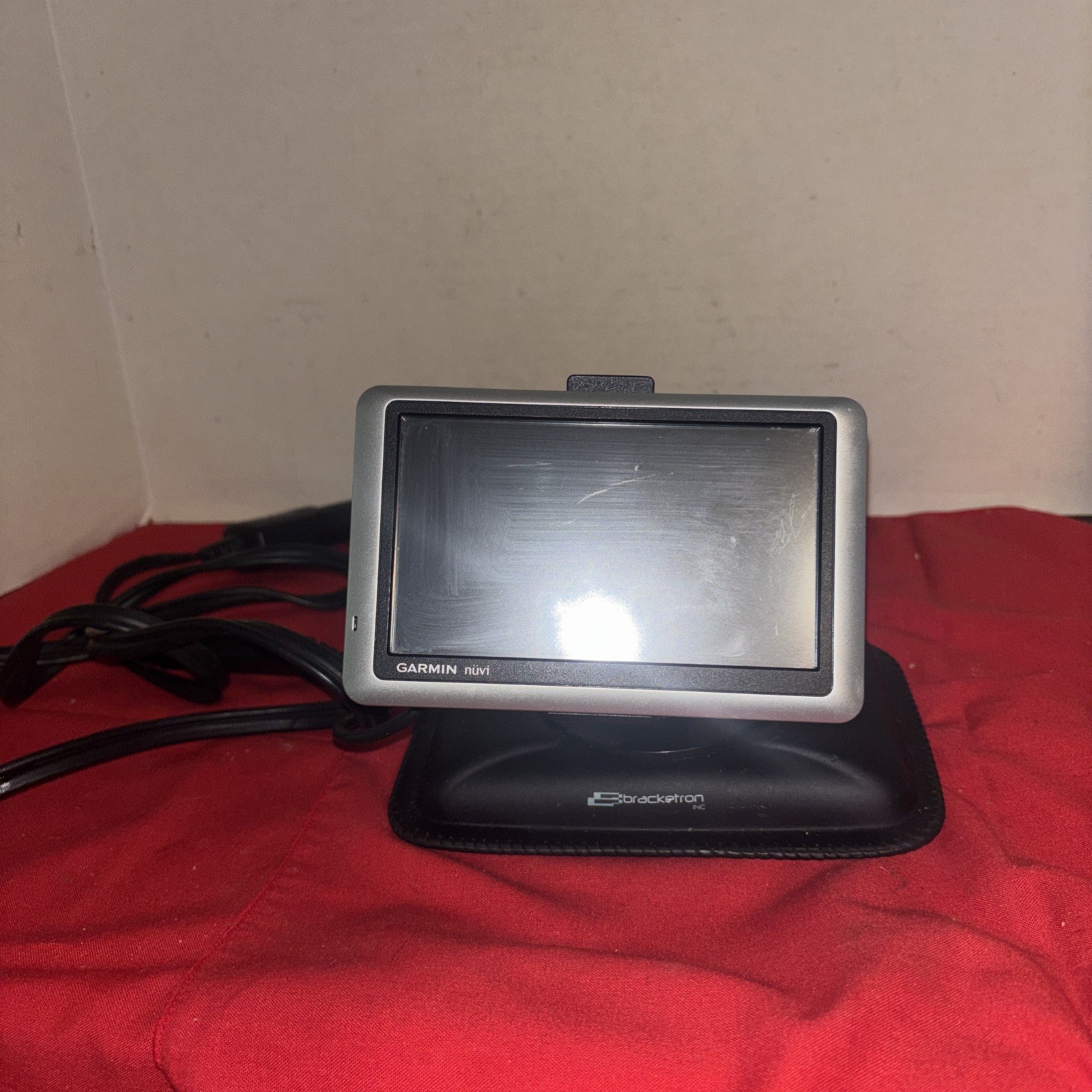 "Bundle" Garmin nuvi 1450 With Bracketron Holder- Auto Charger Works