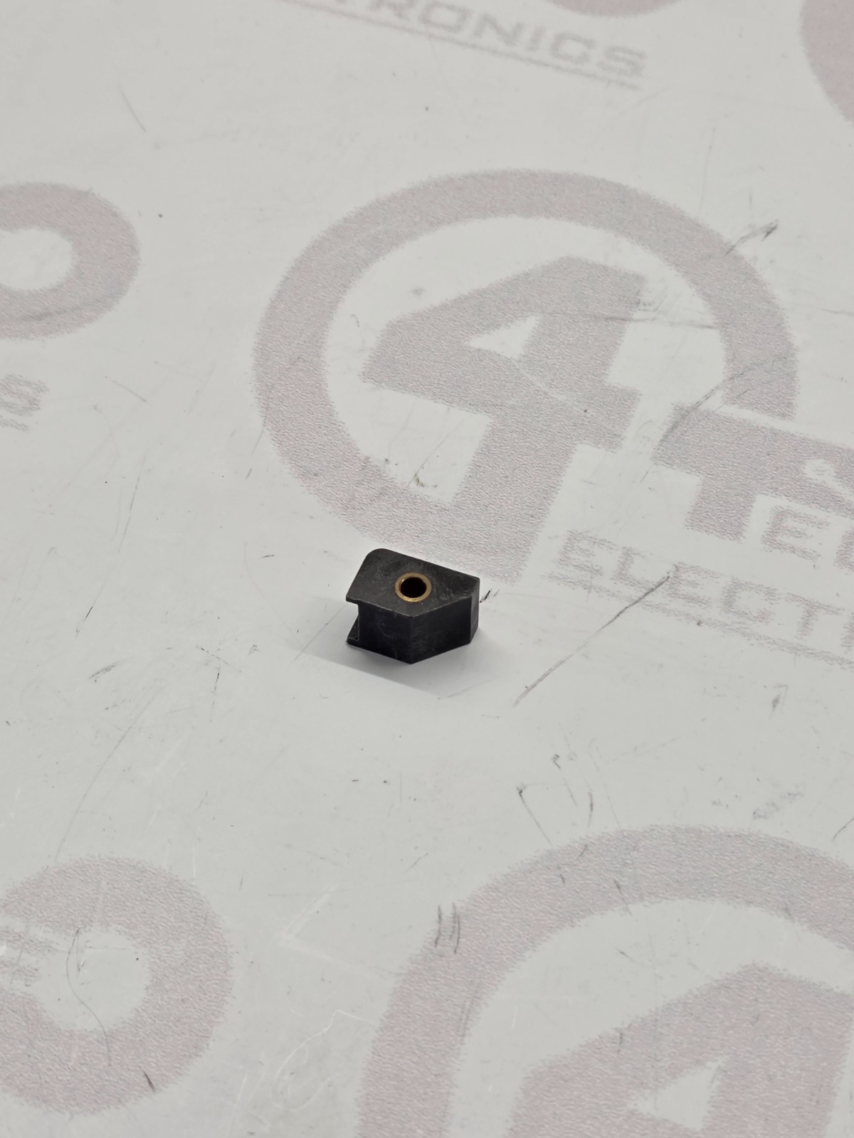 Universal Insruments Spacer Guide 44574701 Pack of 2
