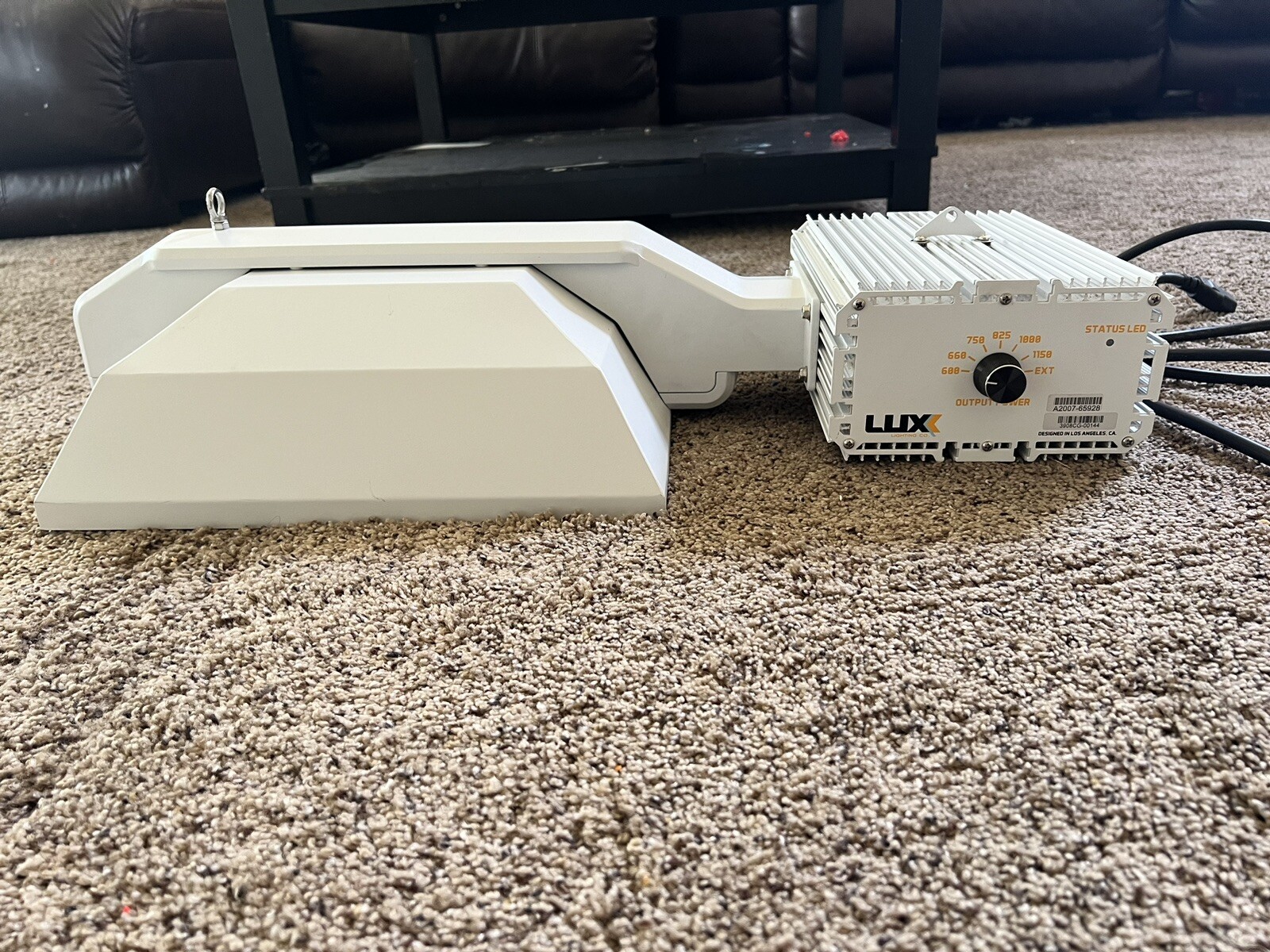 Luxx Lighting Double Ended 1000 Watt HPS Grow Light Fixtures. 240volts
