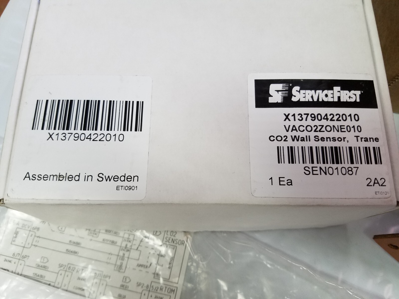 TRANE BAYC02K001B WALL MOUNT CO2 SENSOR Kit-New open box
