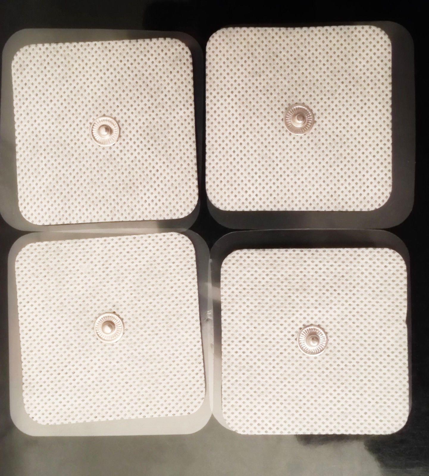 SQUARE SNAP ELECTRODE MASSAGE PADS (4) FOR DIGITAL MASSAGER, TENS, EMS
