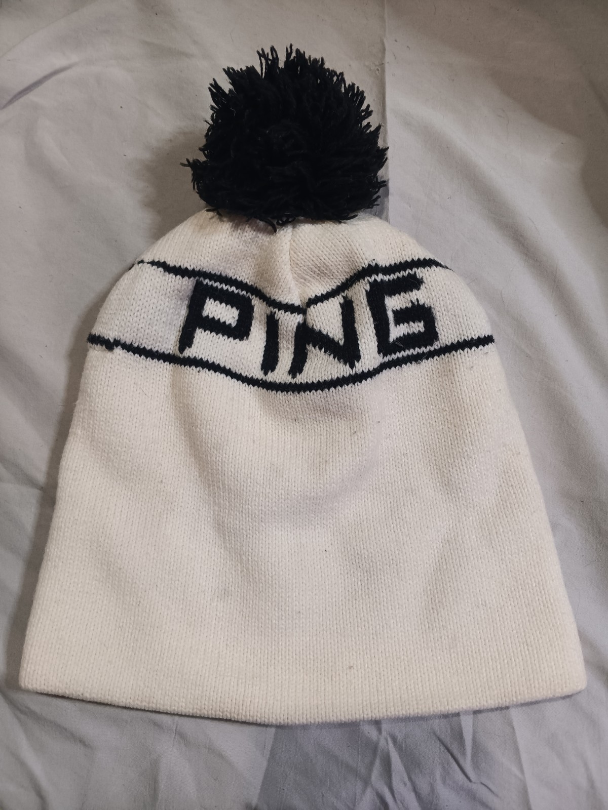 Ping Vintage White Golf Pom Beanie Winter Hat Cap
