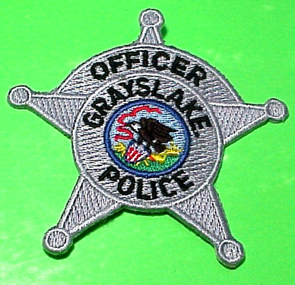 GRAYSLAKE ILLINOIS  OFFICER  OBSOLETE  VINTAGE 3" HAT / VEST POLICE PATCH