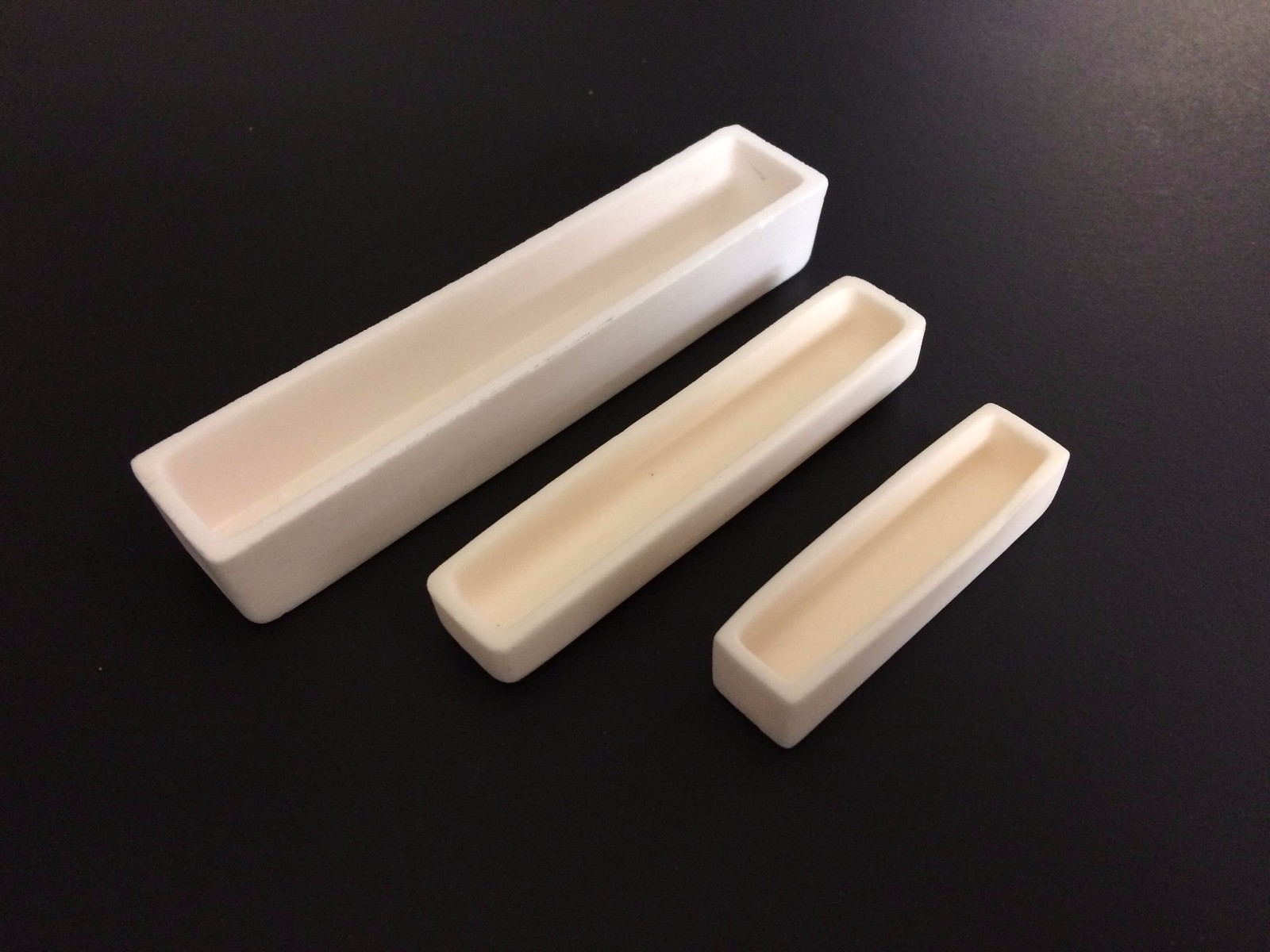 Alumina combustion boat, ~3ml, L50mm*W12mm*H10mm, Item# AL-5003