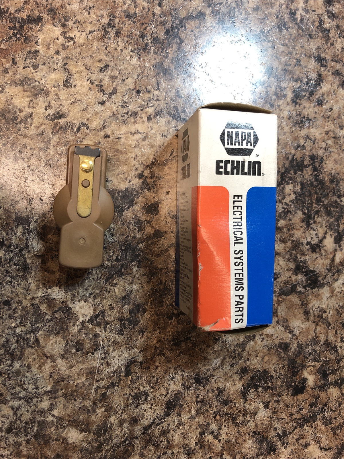 NAPA ECHLIN EP342 Distributor Rotor F+S!