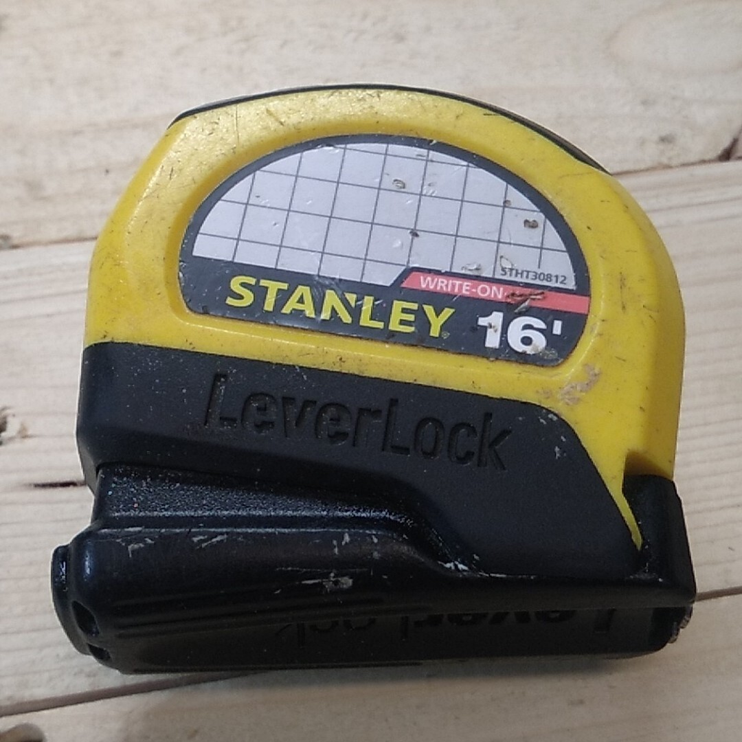 Vntg 1988 Stanley Contractors USA 16ft Leverlock Measuring Tape