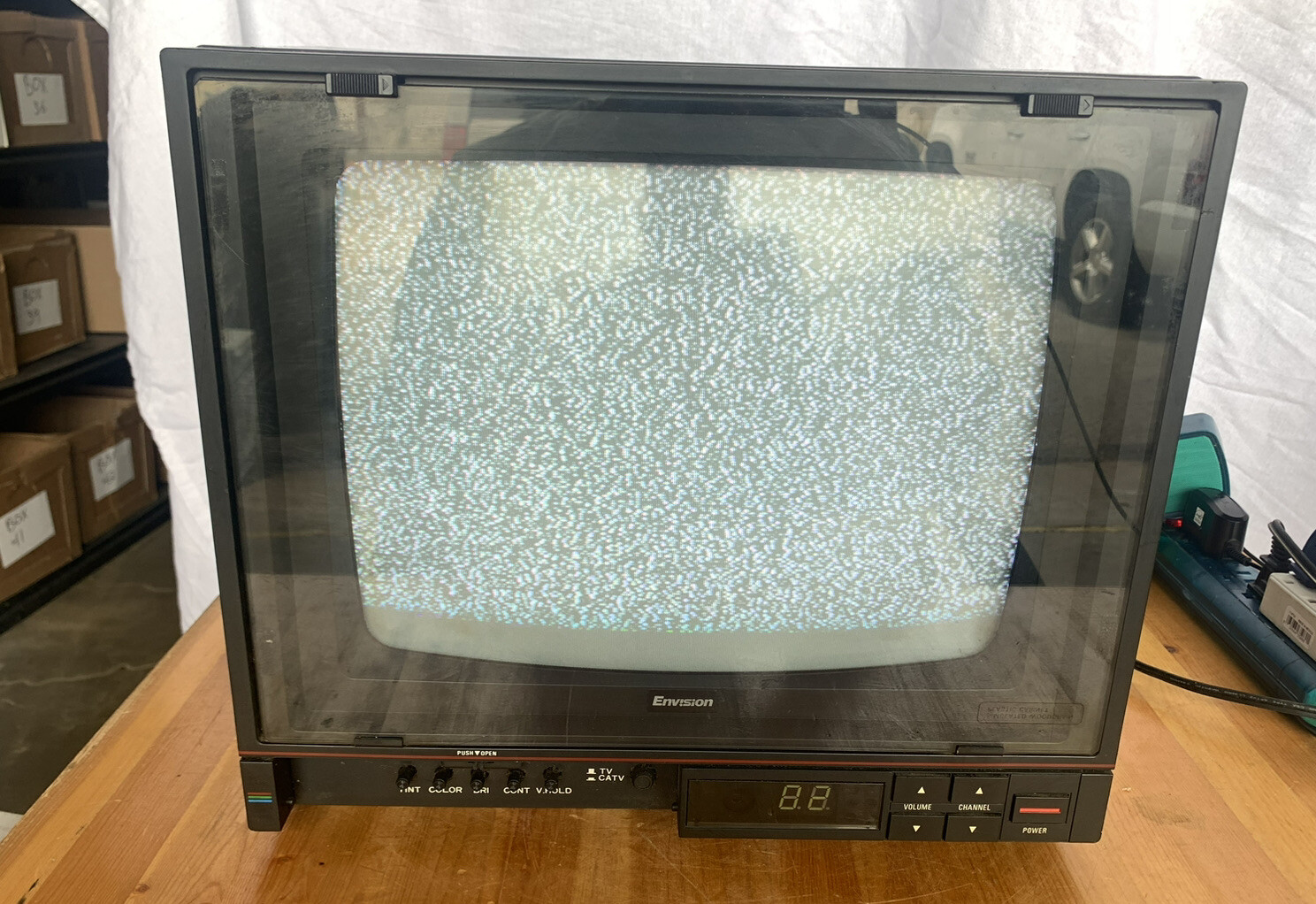 envision em3162 tv video monitor retro gaming surveillance cctv 13"