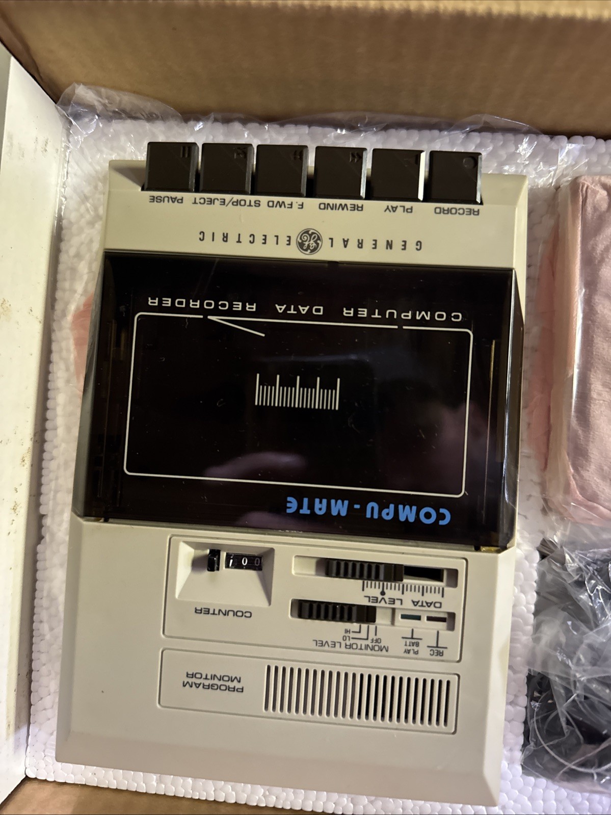 GE 3-5156 Data Recorder for Atari 400/800 Commodore 64/128 Computer - NEW (NOS)!