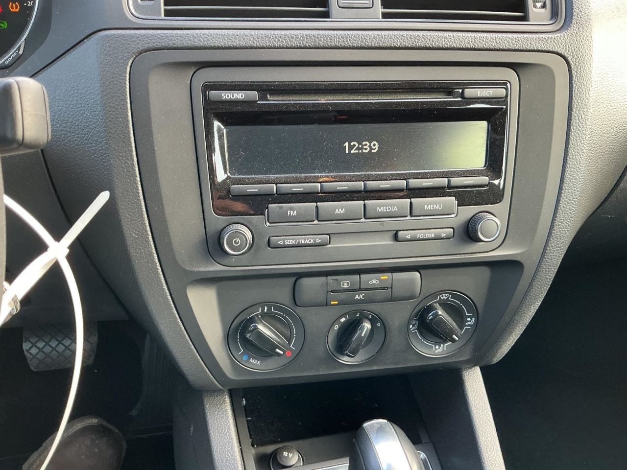 JETTA 2015 Glove Box 4943318