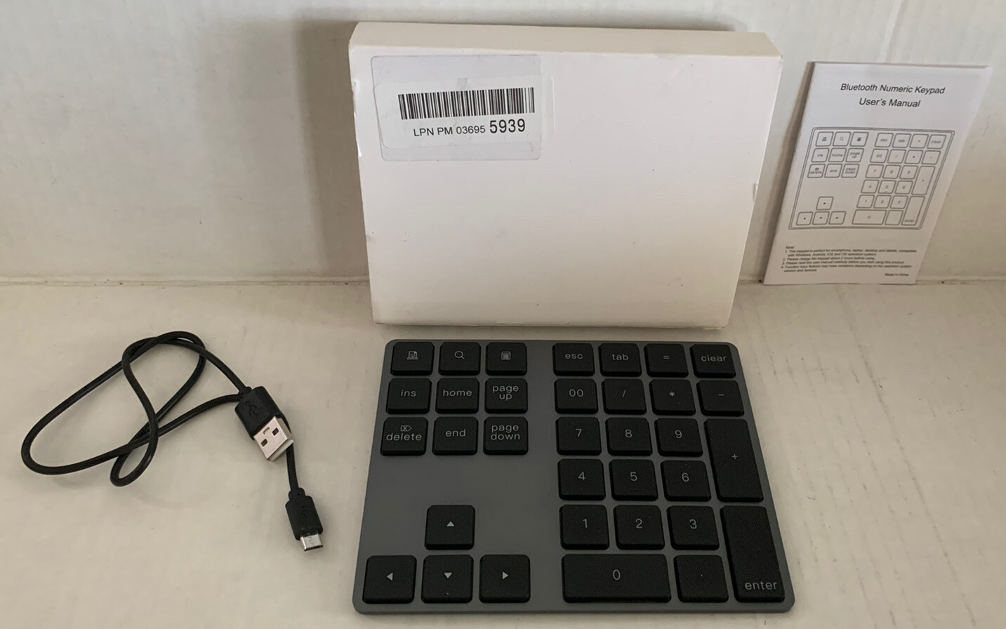 Bluetooth Numeric Keypad, 34-key