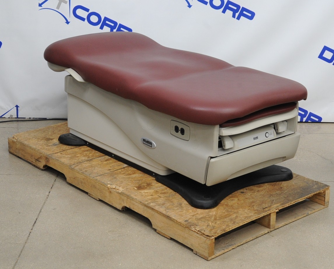 Midmark Ritter 625 Barrier Free Power Exam Table