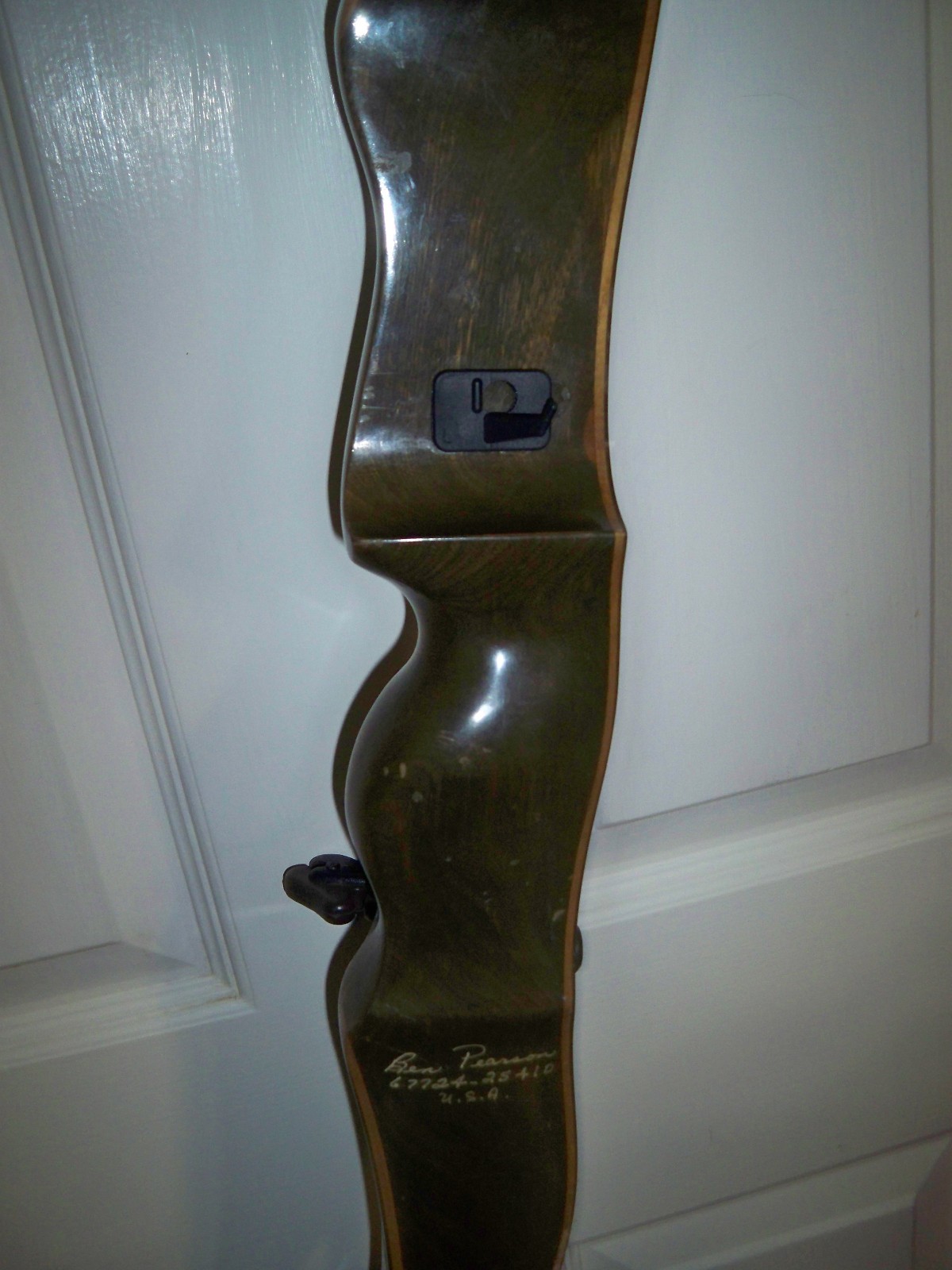 Vintage Ben Pearson LH Draw 48" Compound Archery Bow.