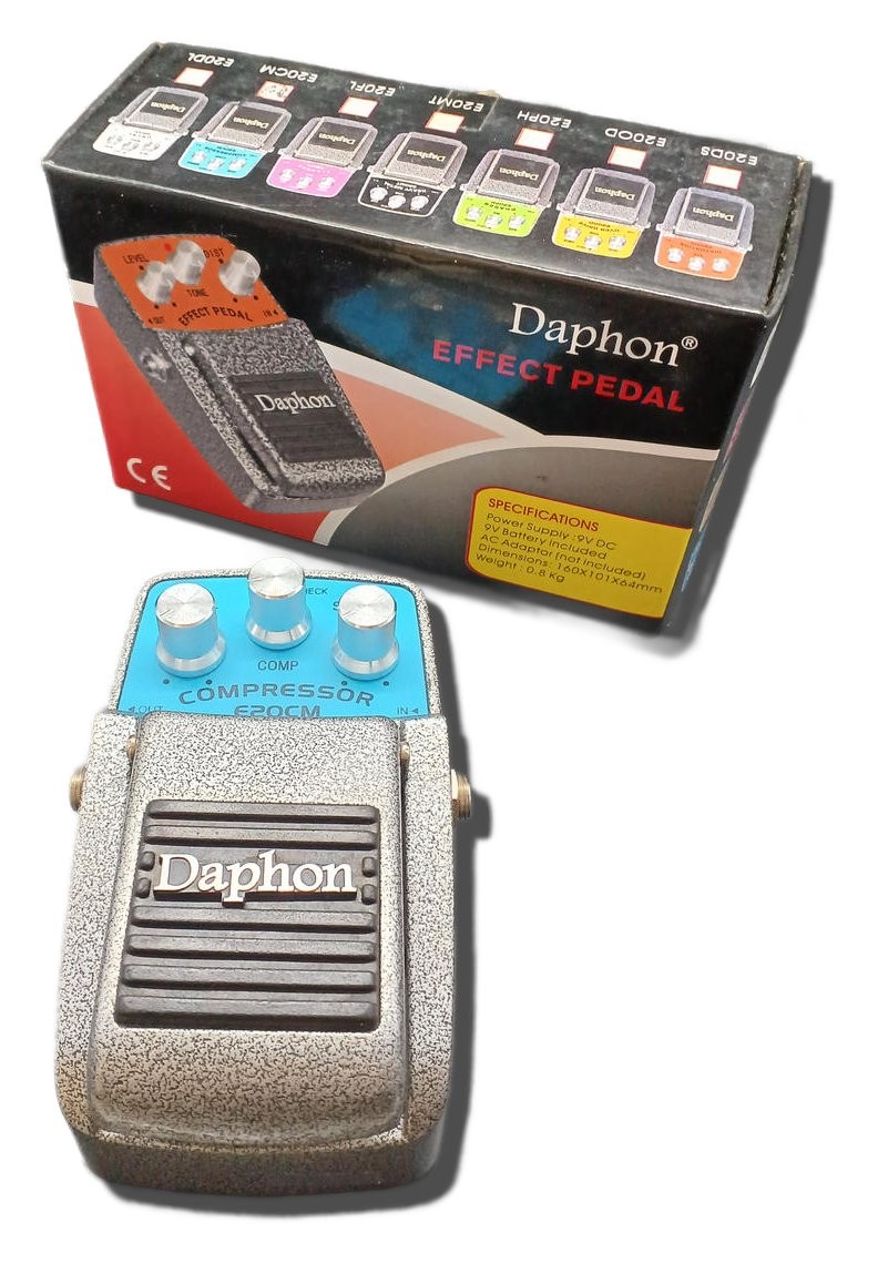 Daphon E20CM Chorus Effects Pedal Tested & Works 88907