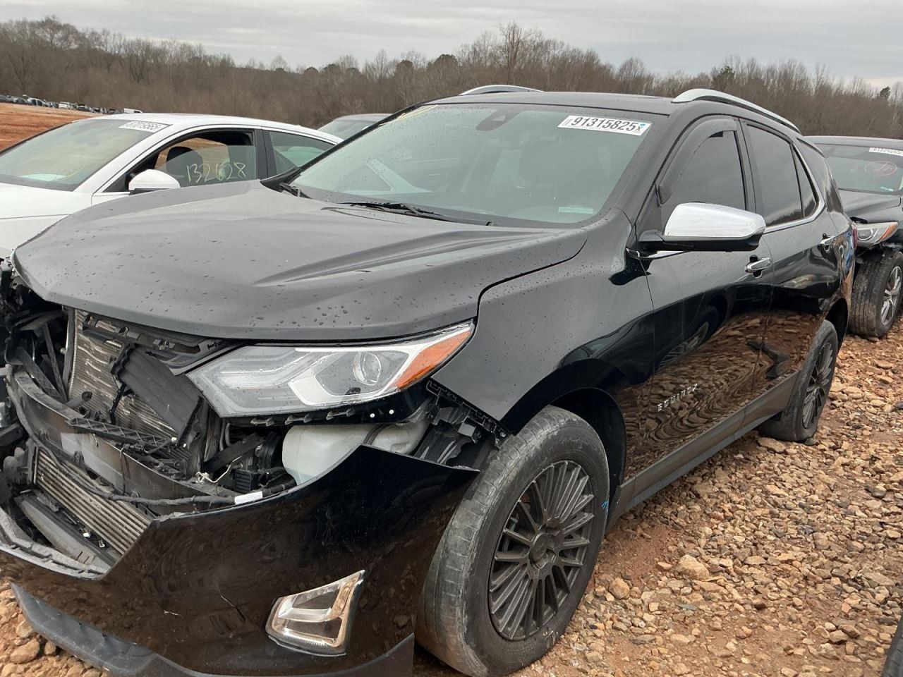 EQUINOX 2019 Glove Box 4935673