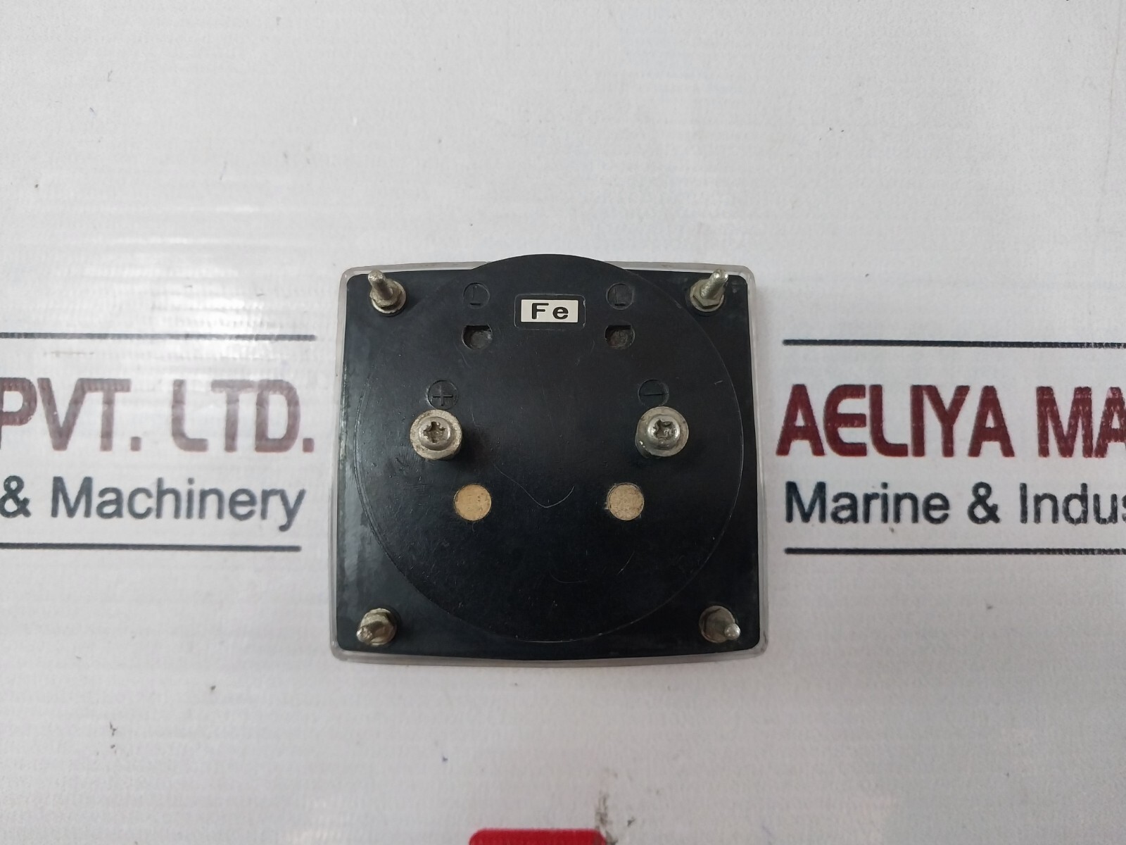 HITACHI S73P Voltmeter 0-30V 0-5A